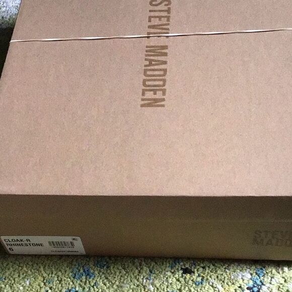 NWT Steve Madden Rhinestone crystal pointed toe 6 - Picture 9 of 9